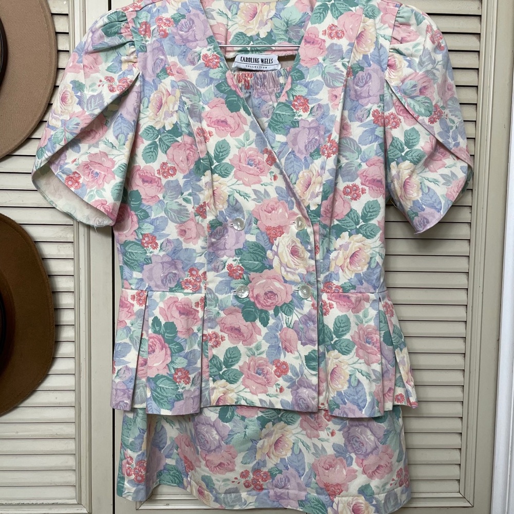 80’s Vintage Two Piece floral suit by Caroline Wells